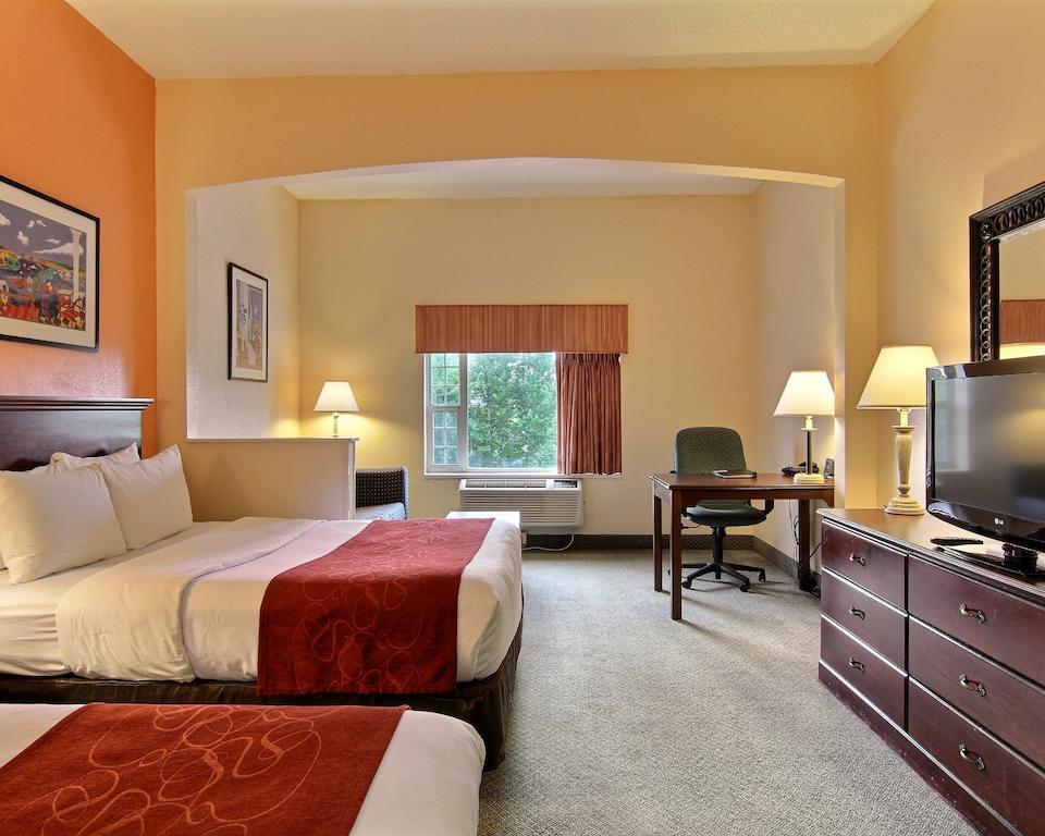 Queen Suite